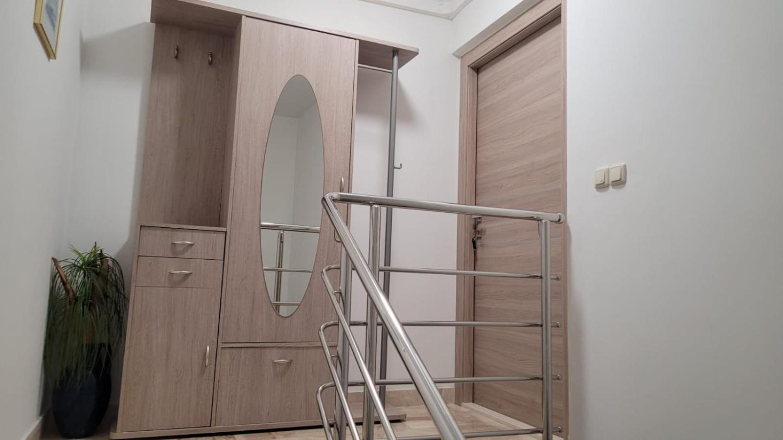 Sunshine Apartments פודסטראנה מראה חיצוני תמונה