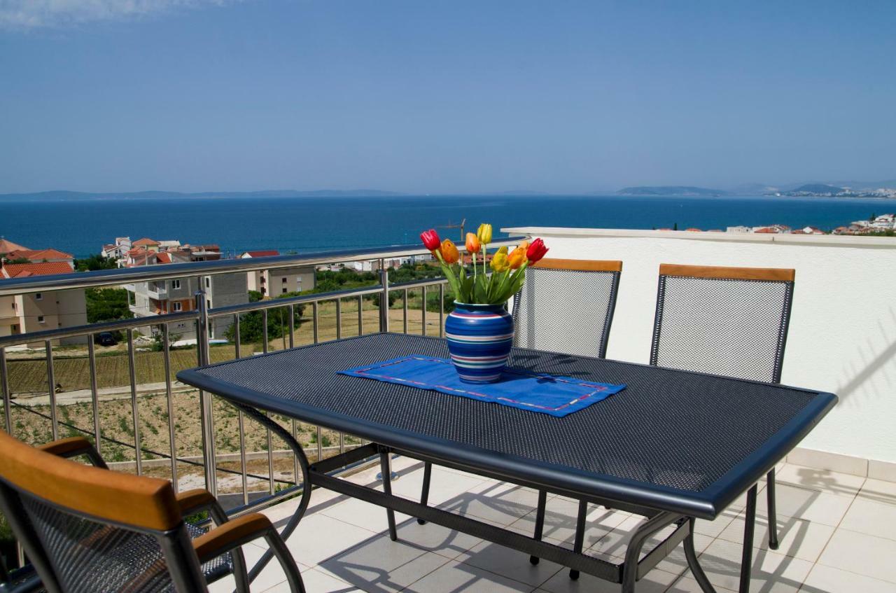 Sunshine Apartments פודסטראנה מראה חיצוני תמונה